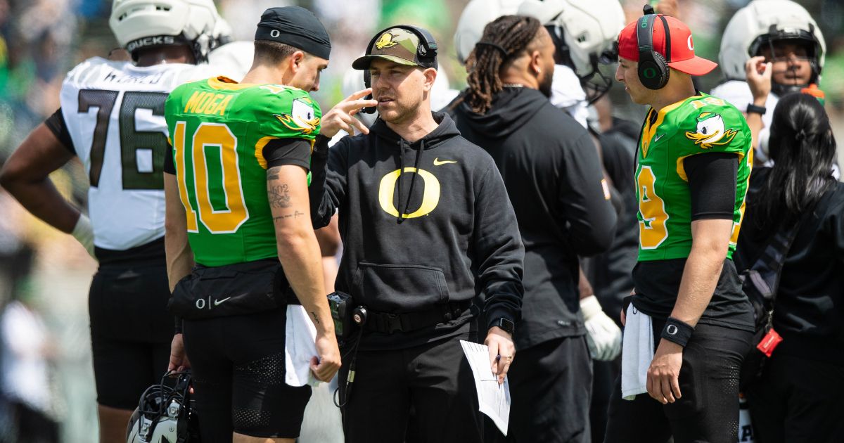 Projecting Oregon's Offensive Two-Deep After Spring Football