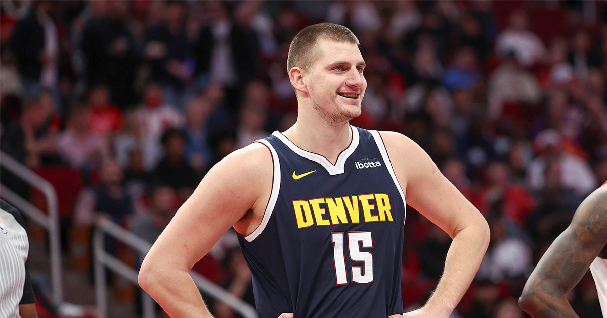 WATCH: Nikola Jokic arrives to arena dressed as Joker