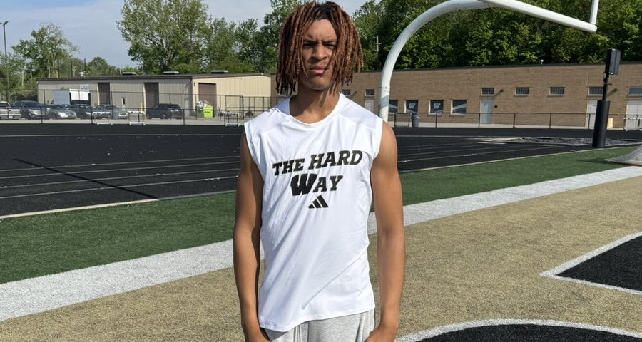 DB Kaleb Elkins quickly becoming one of the Midwest's most sought-after 2027 prospects