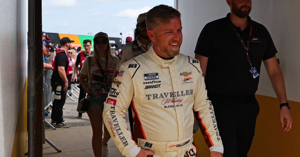 Hendrick Motorsports names Justin Allgaier as Kyle Larson replacement driver for All-Star practice and qualifying