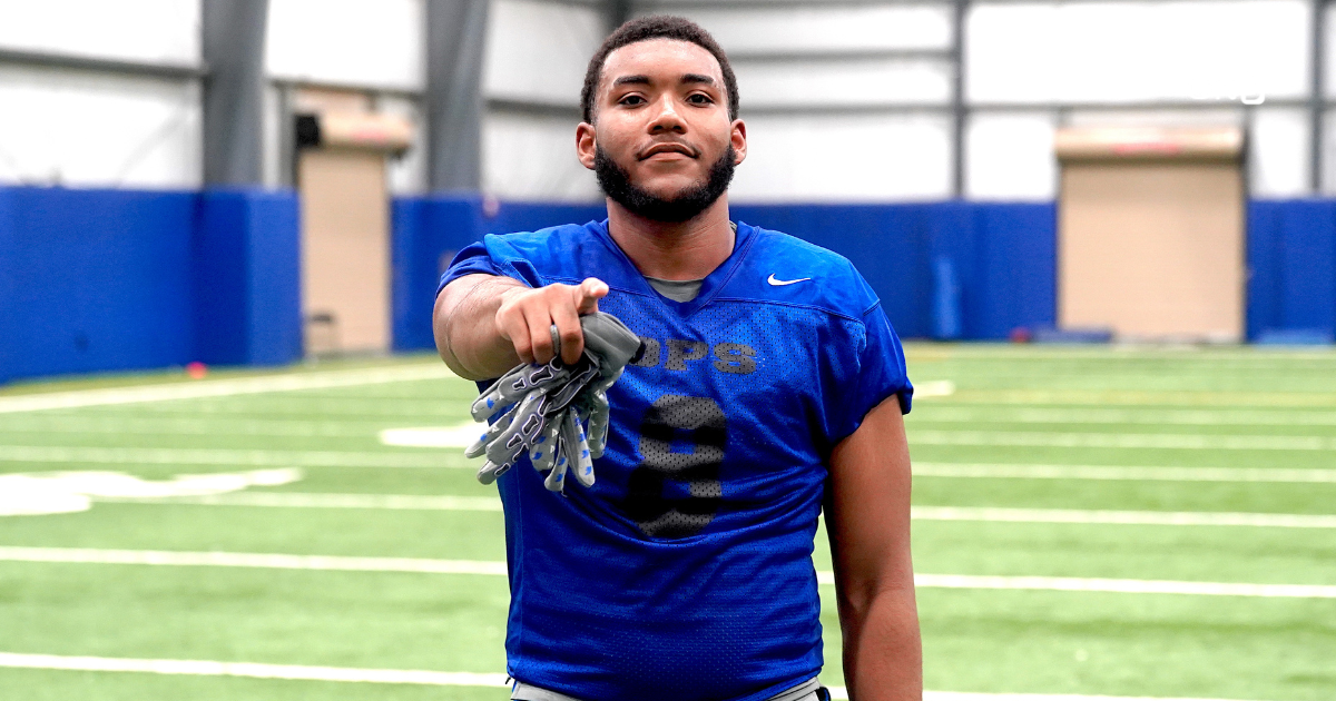Why Kyle Flood’s Personal Approach Is Winning Over Top OL Targets