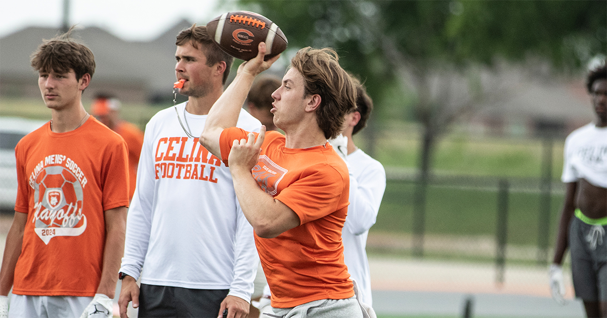 Oklahoma Football Has Built Many Connections to Bowe Bentley