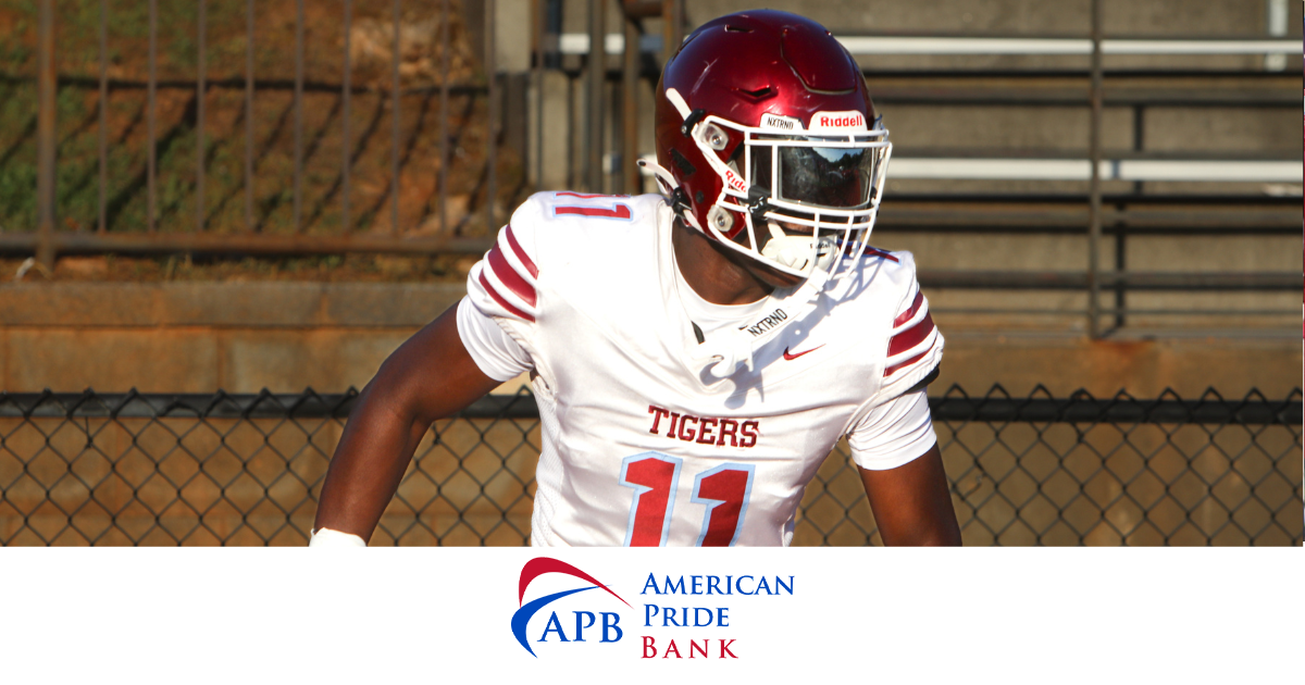 4-star EDGE Tristian Givens would love to hear from Georgia more