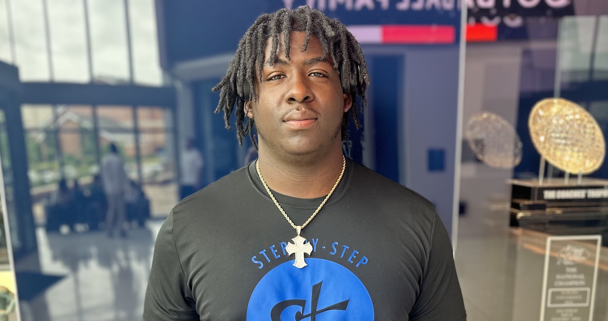 After official visit, Auburn 'gunning for that 1 spot' for 4-star DT Vodney Cleveland