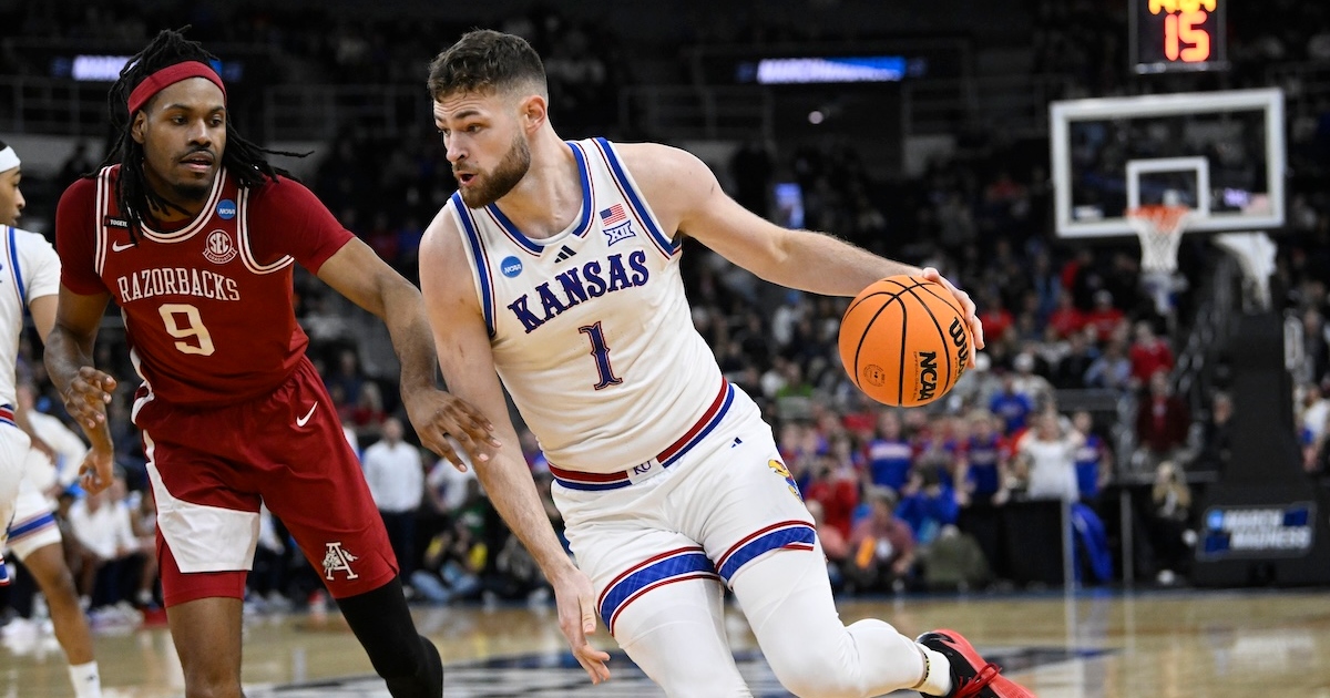 Hunter Dickinson releases hilarious new LinkedIn ad after end of college career