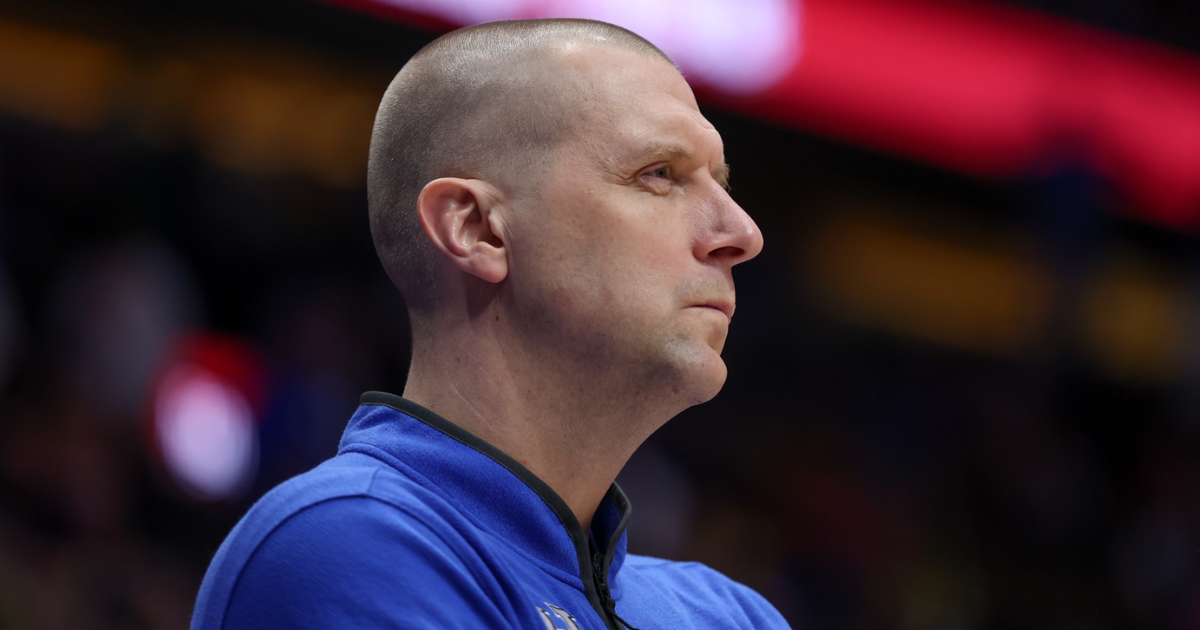 Mark Pope refuses to lower expectations at Kentucky: “We failed at our job last year” Mark Pope refuses to lower expectations at Kentucky: “We failed at our job last year”