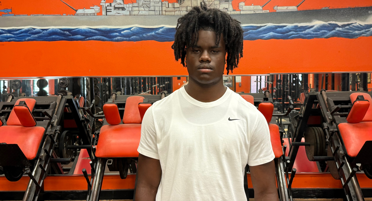 NFL legacy Santana Harvey earns Notre Dame offer after 'unforgettable' talk