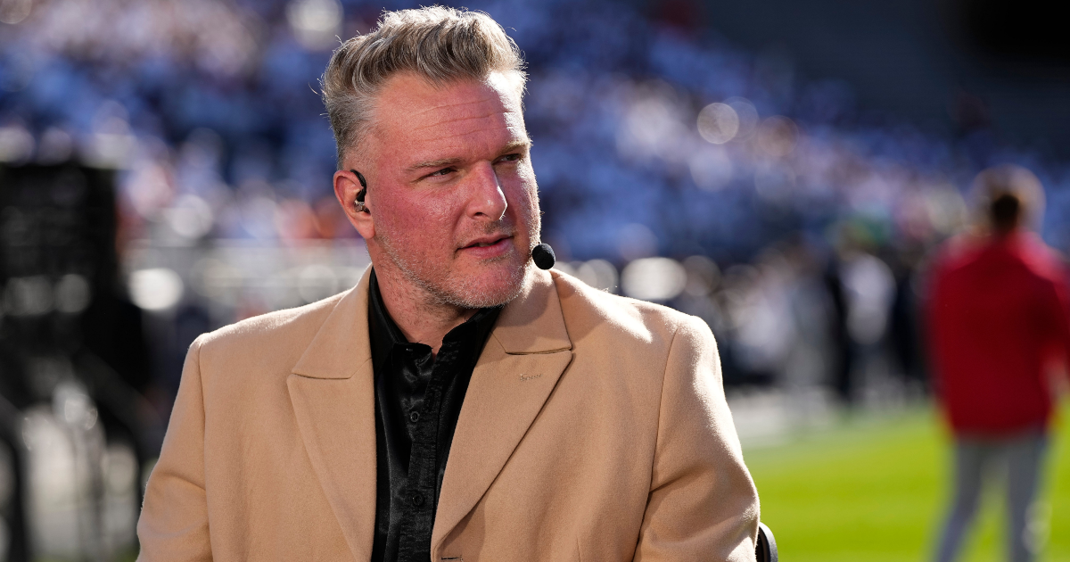 Pat McAfee blasts report about his show, future at College GameDay