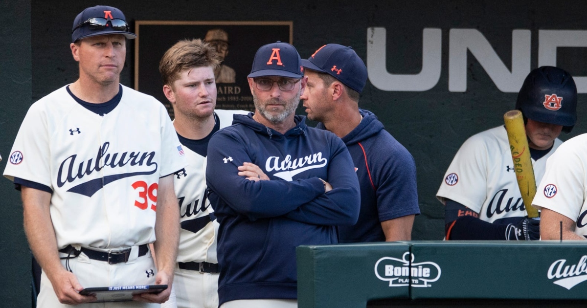 Butch Thompson makes unique football comparison to college baseball