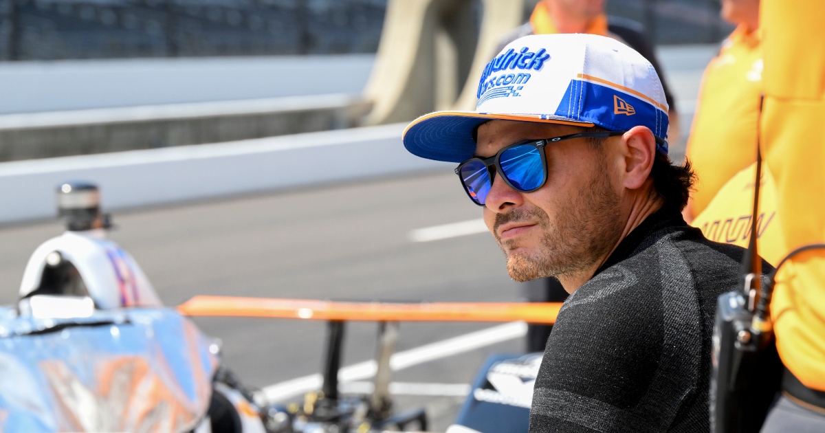 Larry McReynolds reacts to Kyle Larson double attempt: 'There's no way he's 100-percent'