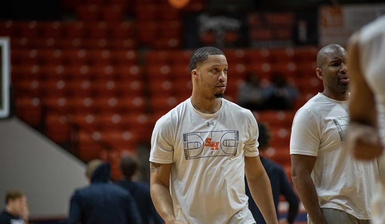 Indiana basketball set to hire Justin Bailey to staff