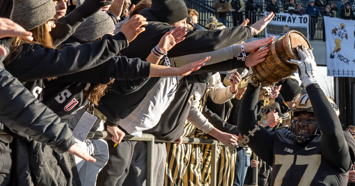 Battle for Old Oaken Bucket will be on Black Friday night