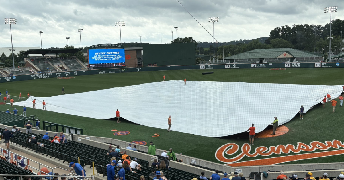 Kentucky Baseball's NCAA Tournament opener in a weather delay [UPDATED]