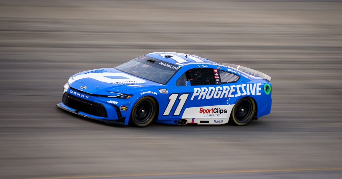 Denny Hamlin without fresh air, water inside No. 11 car at Nashville