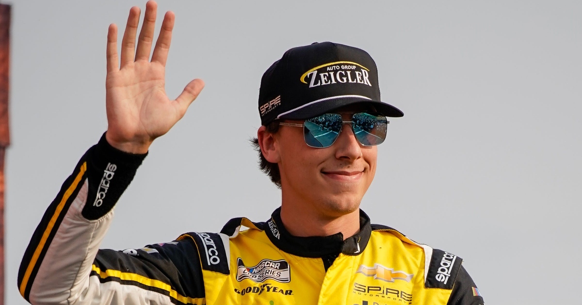 Carl Edwards, Dale Earnhardt Jr. send warning to Carson Hocevar after Ricky Stenhouse Jr. incident