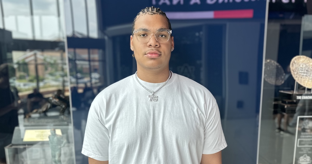 After official visit, Auburn 'definitely high up there' for 4-star OT Jalayne Miller