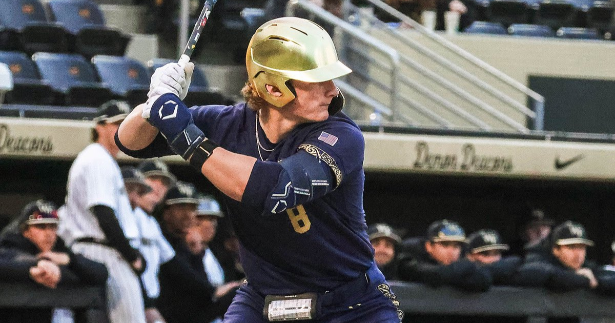Transfer portal: Former Notre Dame catcher Carson Tinney commits to Texas