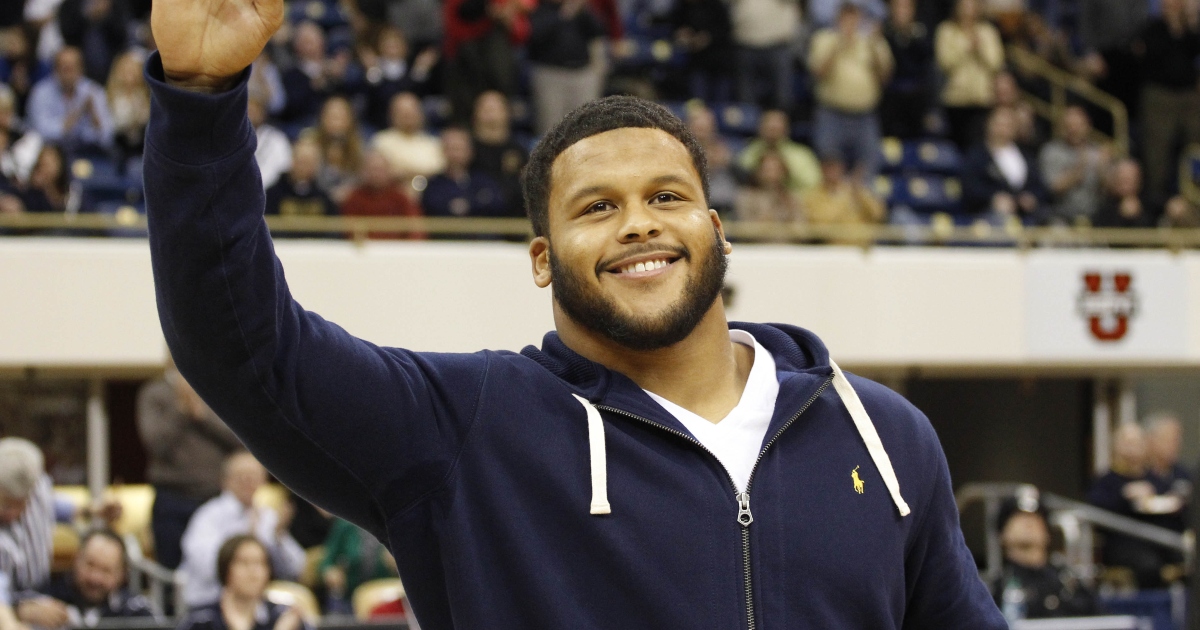 Aaron Donald reacts to making College Football Hall of Fame ballot, talks receiving $100,000 donation from Raising Cane's
