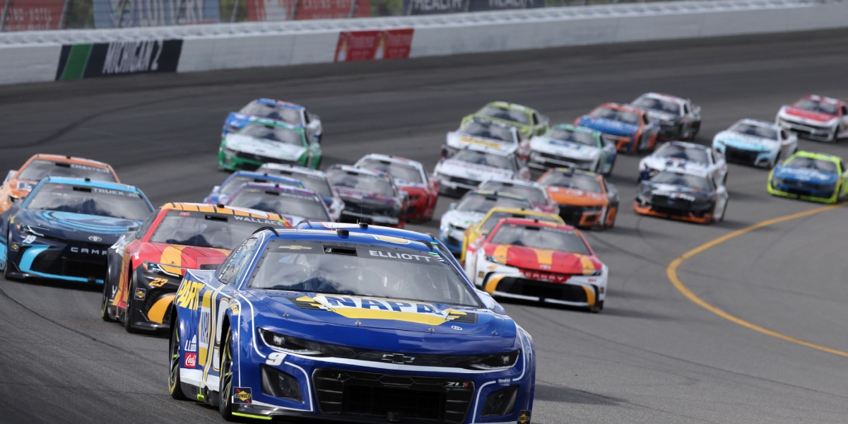 Kevin Harvick predicts NASCAR Cup winner at Michigan