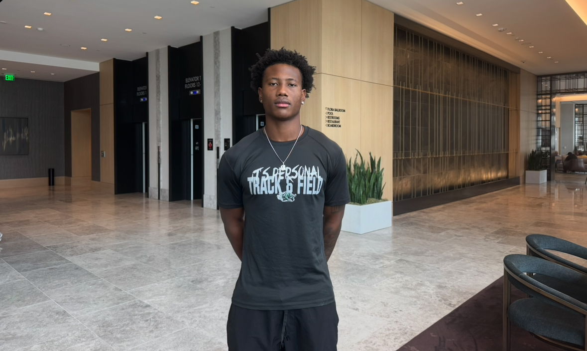 Houston adds commitment from speedy four-star WR Jayden Warren
