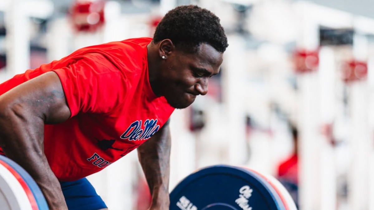Silent spring, violent fall? NFL showcase season up for Perkins after labrum recovery plan