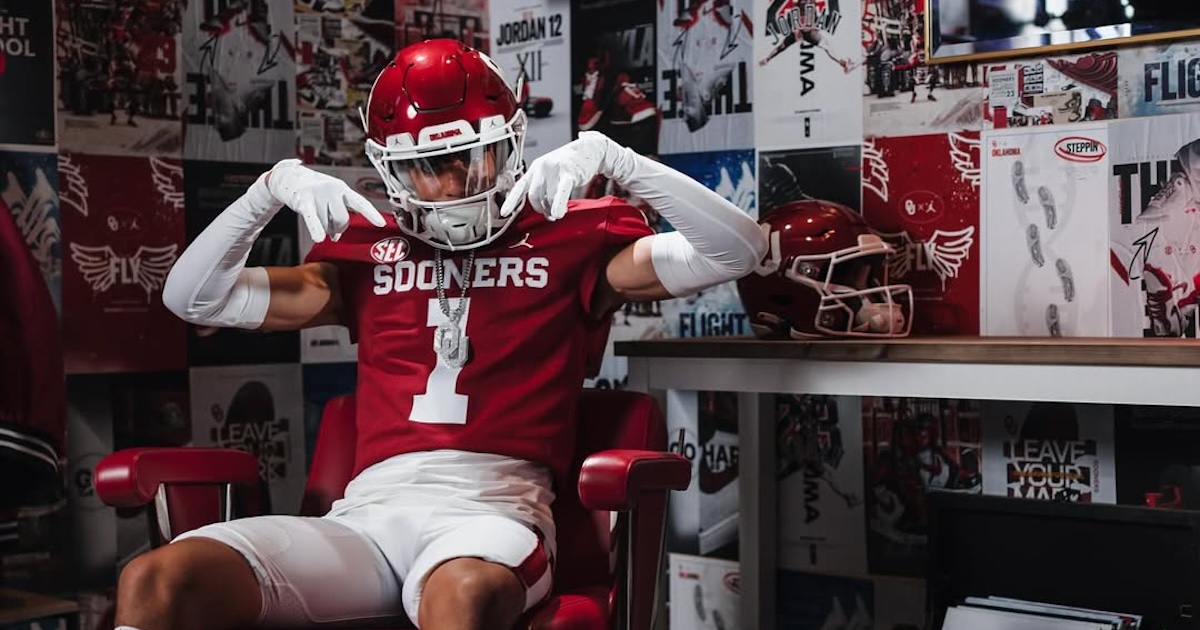 Coveted 2026 CB Derrick Johnson commits to Oklahoma after official visit