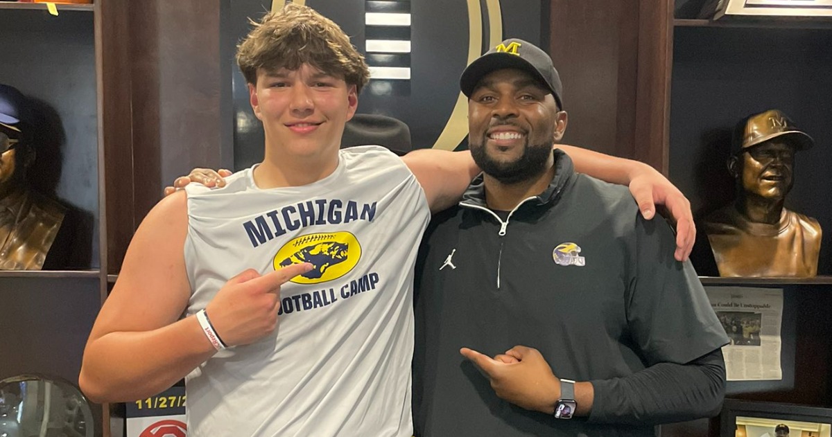 Rising OT Louis Esposito watches dream come true with Michigan offer