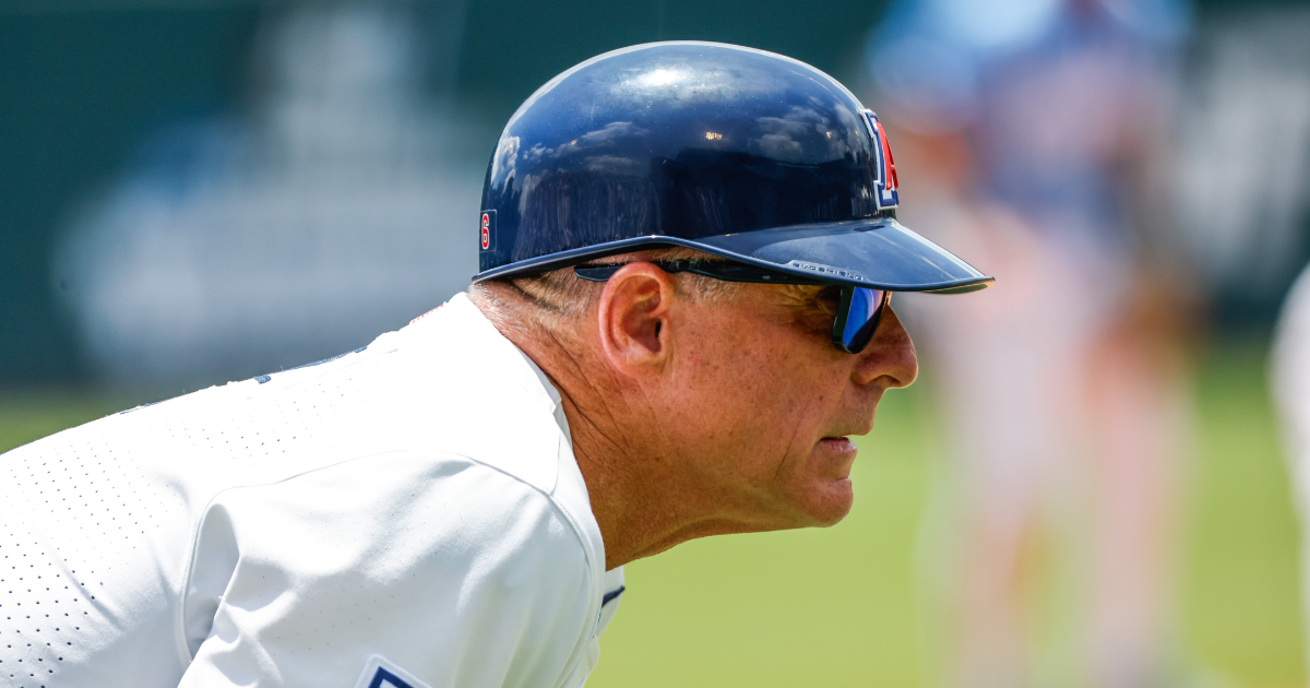 Chip Hale discusses importance of Omaha appearance for Arizona