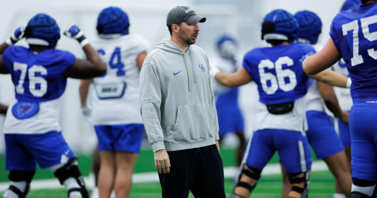 Kentucky Announces Promotion of Derek Shay as Tight Ends Coach