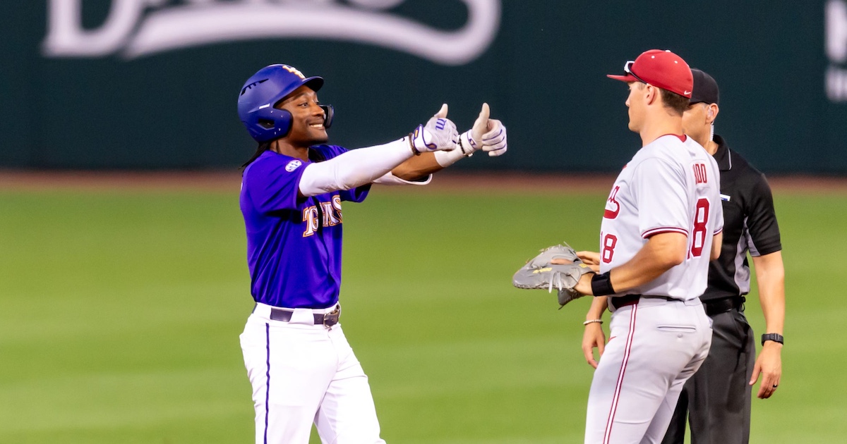 LSU OF Chris Stanfield wins first-ever Tony Gwynn Community Service Trophy