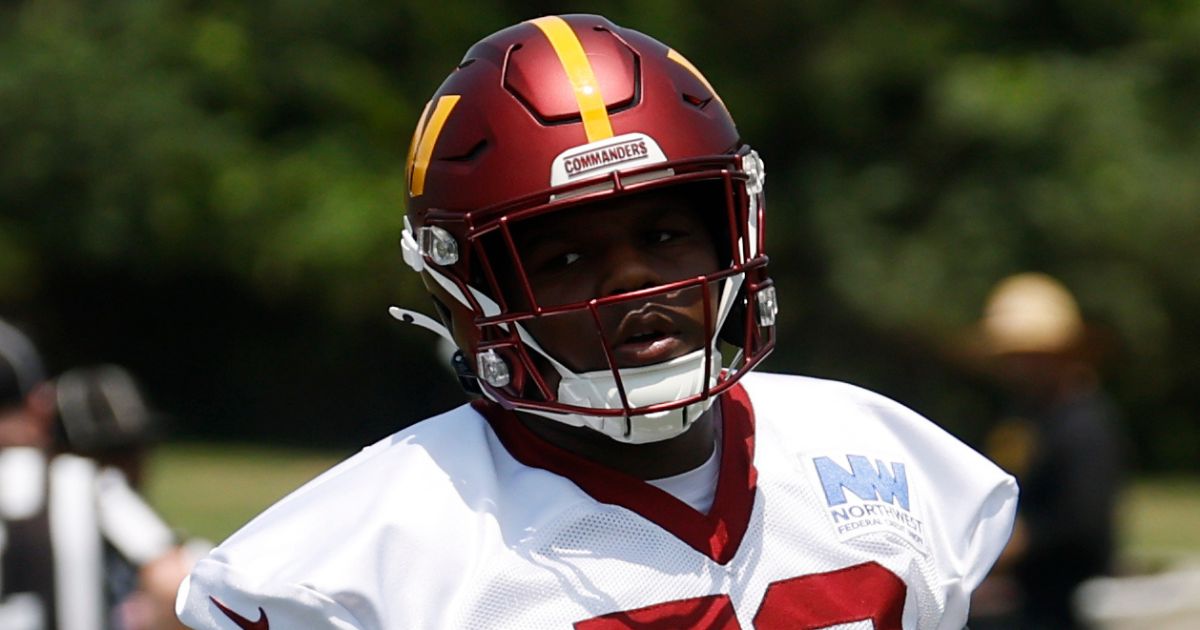 Rookie Josh Conerly Jr. Generating Buzz in First Minicamp: 'JC's gonna be a dog'