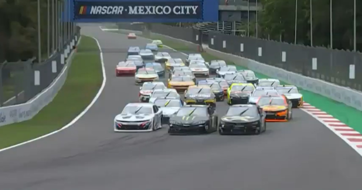 WATCH: Connor Zilisch spun from the lead while racing three-wide in Xfinity Series race at Mexico City