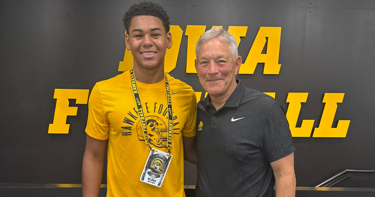 Hawkeyes offer 2027 LB Blake Betton