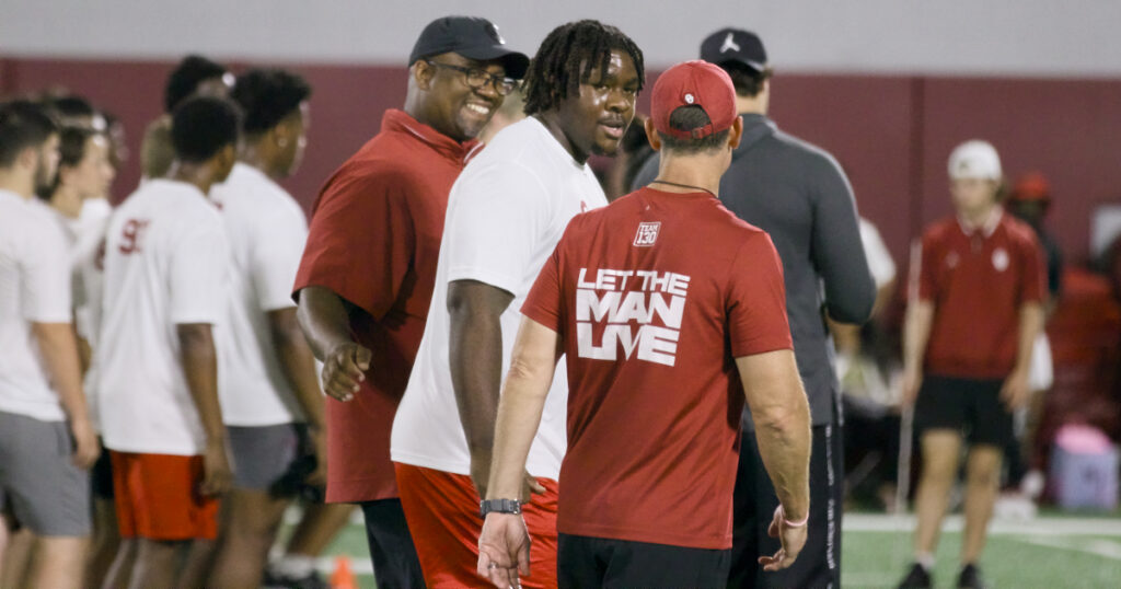2027 Oklahoma football offer Jalen Brewster