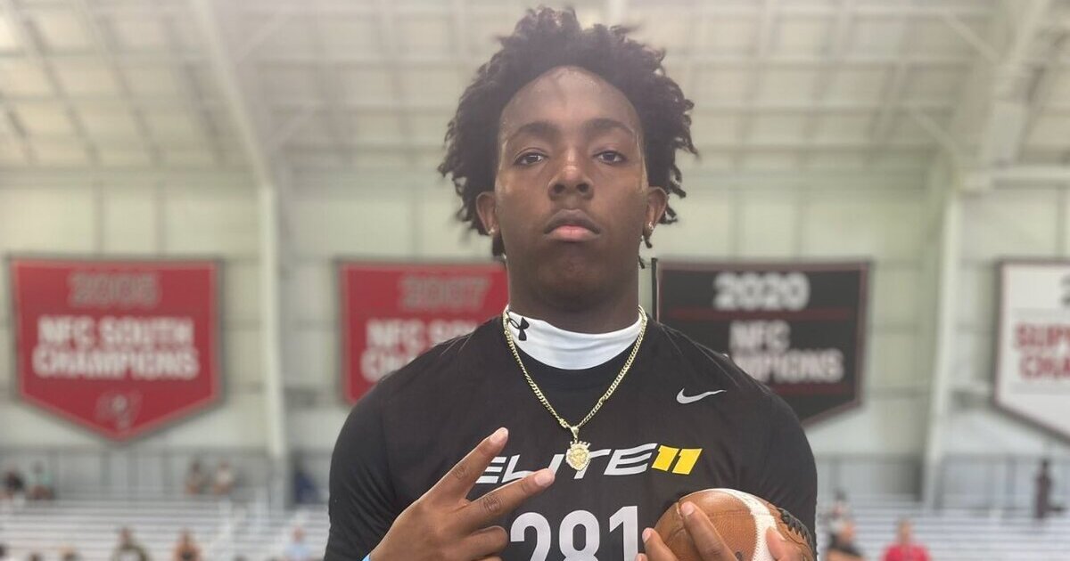 QB Darryon Jones transfers from Tampa Bay Tech to Chaminade-Madonna