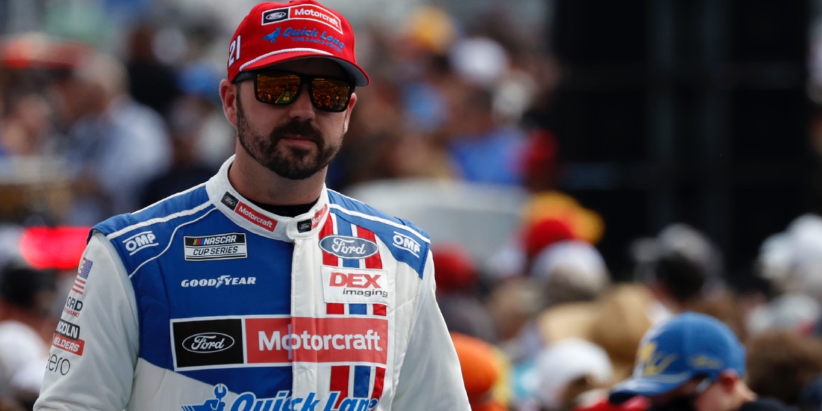 Josh Berry pulls up a seat, reacts to Ricky Stenhouse Jr., Carson Hocevar confrontation