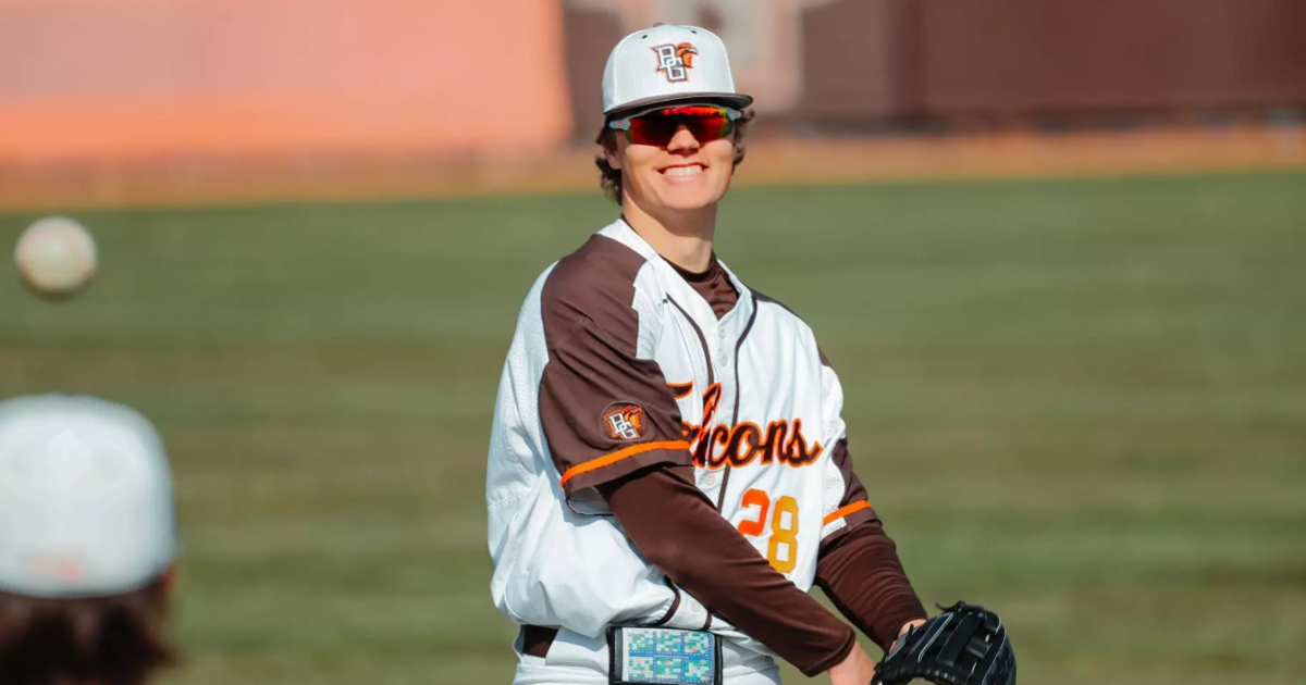 Tennessee adds talented two-way transfer in Bowling Green's DJ Newman
