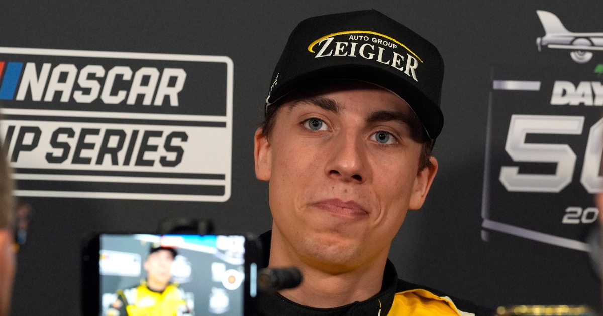 Kevin Harvick: Carson Hocevar has lost trust of fellow NASCAR drivers with 'horseshit'