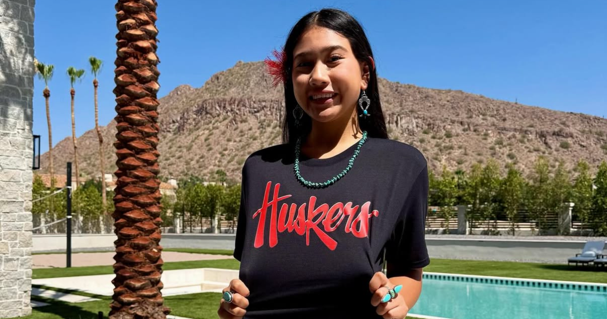 Libero Pulelehua Laikona joins Nebraska volleyball's 2027 class