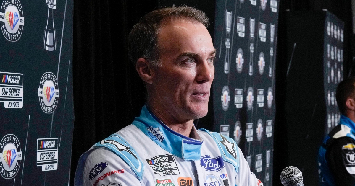 Kevin Harvick sends warning to drivers on NASCAR Playoff bubble with 10 races to go