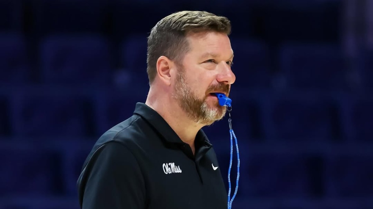Tom Brady, Dogs and Diverse Lunch Tables: Beard says summer is about balance and team-building