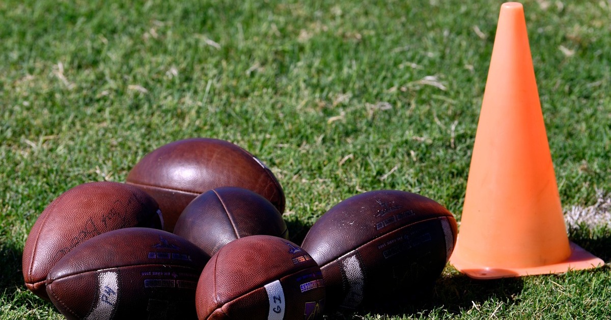 Three West Virginia high school football schools to receive Ridell Axiom helmets