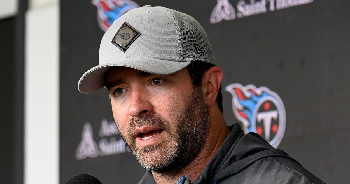 Tennessee Titans host Diversity Summit for high school football coaches