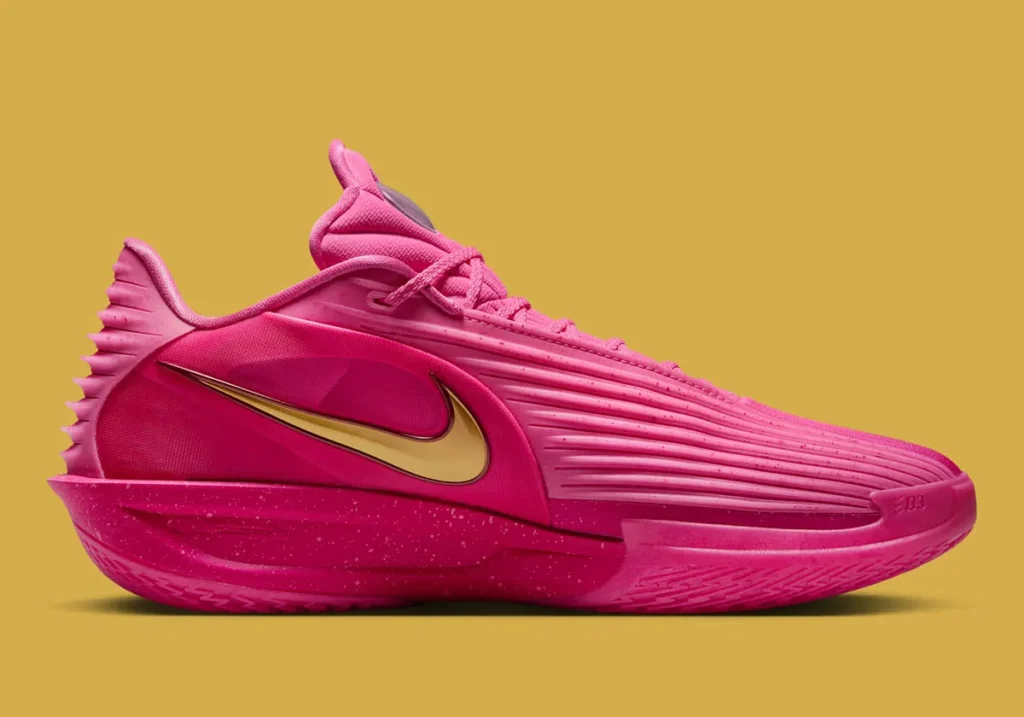 Rob Dillingham signature nike shoe