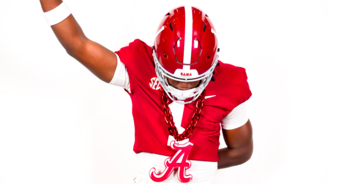 Tuscaloosa native LB Zay Hall down to two schools after Alabama visit