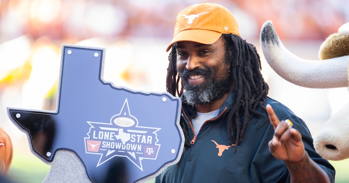 Texas Governor Greg Abbott vetos bill banning THC in wake of Ricky Williams statement