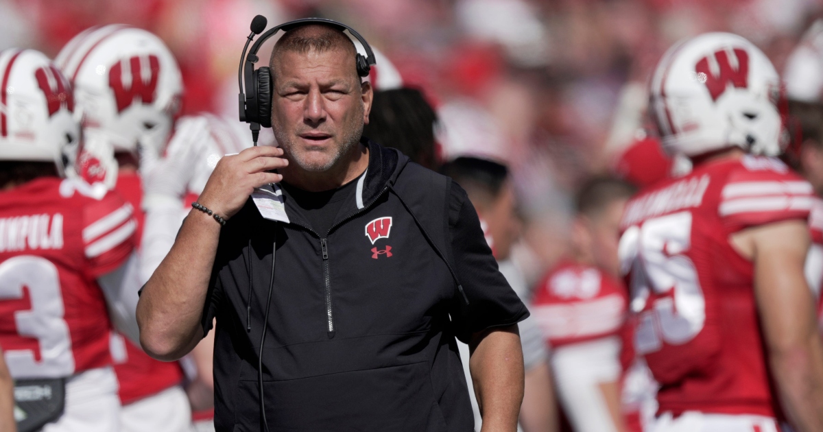 Athlon Sports grades coaching hire of Phil Longo at Sam Houston