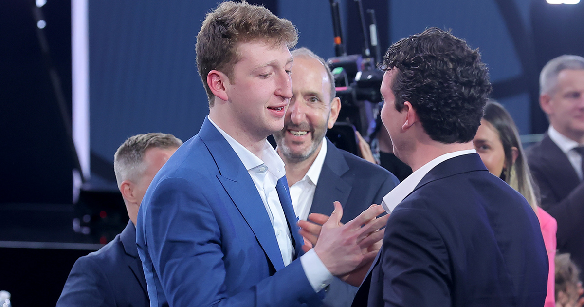 WATCH: Emotion pours out of Danny Wolf's brother, entire family after 2025 NBA Draft selection