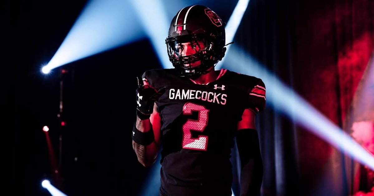 4-star athlete Sequel Patterson commits to South Carolina