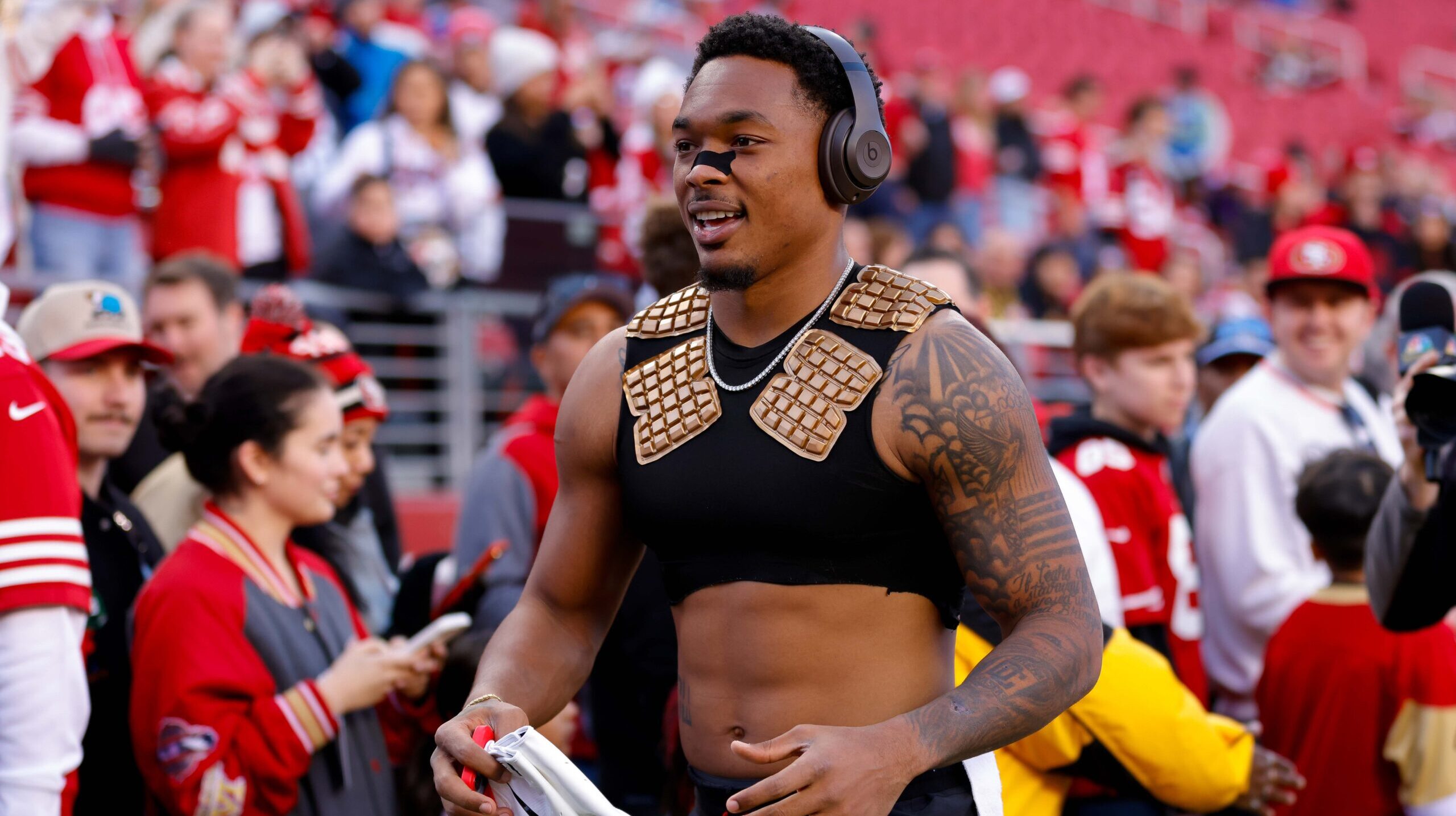 Report: 49ers CB Deommodore Lenoir arrested for resisting peace officer in LA